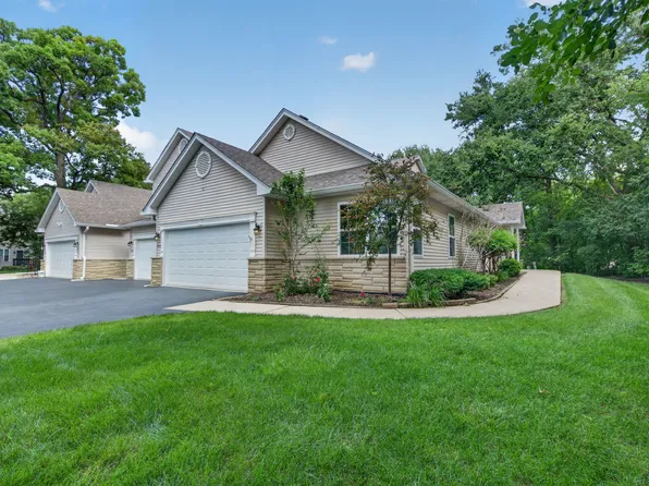 938 Treeline Ct, Lockport, IL 60441
