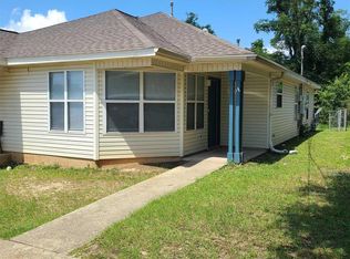 465 S L St #A, Pensacola, FL 32502