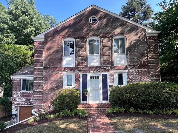 432 Argyle Dr, Alexandria, VA 22305