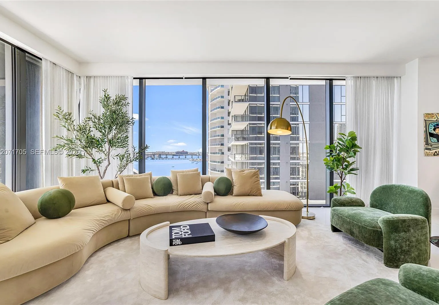 Aria Reserve — Photo 1