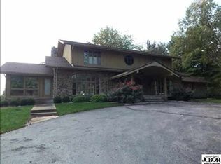 1011 W 6th St, Seymour, IN 47274