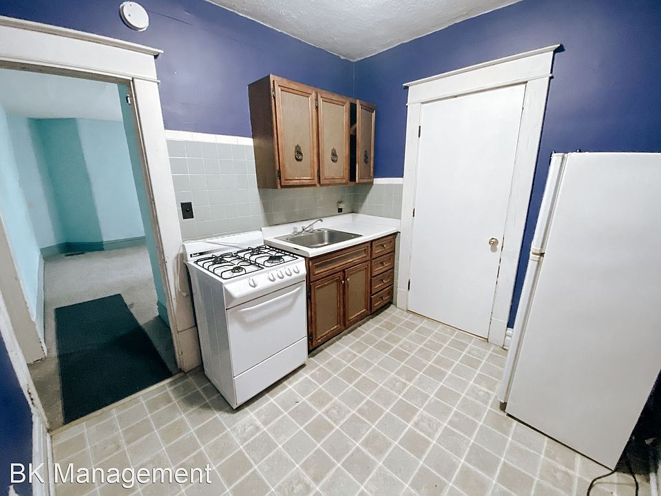 2nd image of 411 N Salisbury St #5556325