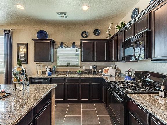 4th image of 14449 W Fernando Zubia Ave