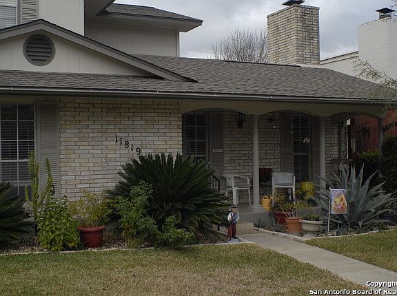 2nd image of 11819 PETAL DR #21