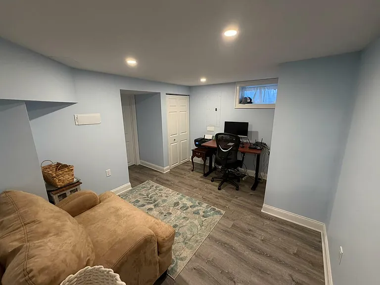 33 Logan Rd — Photo 2