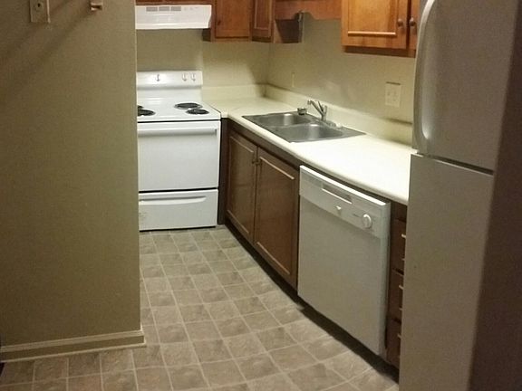 4th image of 222 Lanier Dr APT 403