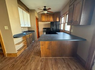 116 E 15th St, Cedar Falls, IA