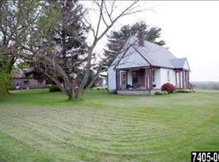 216 W Franklin St, New Freedom, PA 17349