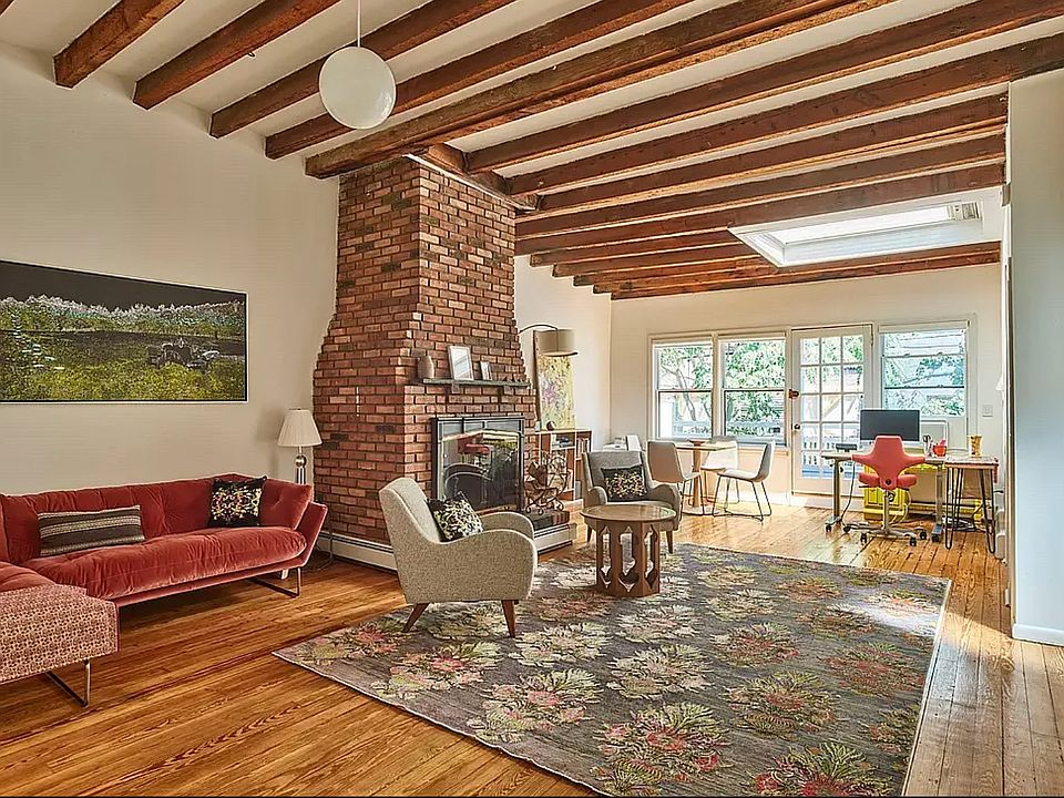 1st image of 173 Pacific St #2