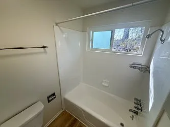 1313 Olive St #11 — Photo 7