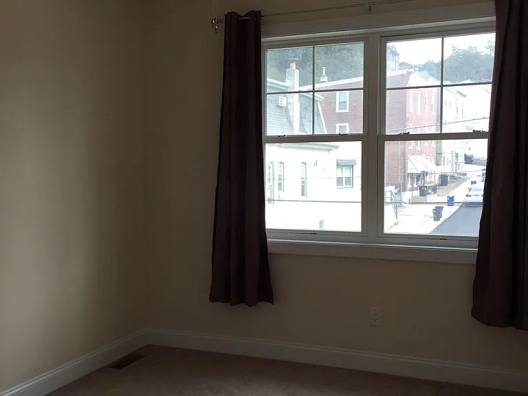 4700 Smick St — Photo 18