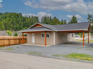 130 E Date, Powers, OR 97466