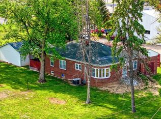 8965 N Terre Haute Rd, Paris, IL 61944