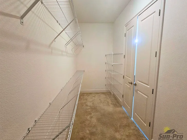 6235 W Fallsgrove Ln — Photo 33