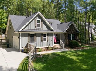 208 Tobacco Rd, Pittsboro, NC 27312
