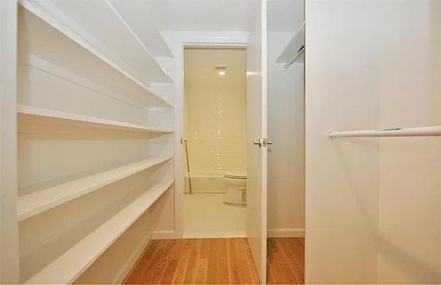 Rented by R New York | media 28