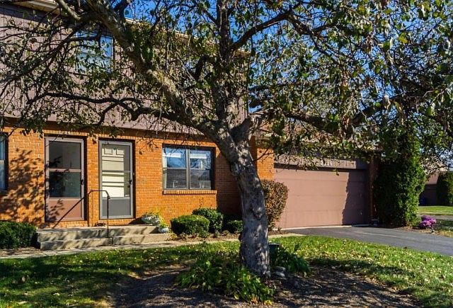 1st image of 2326 Laurelwood Dr