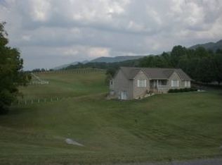 132 Rock House Rd, Jonesborough, TN 37659