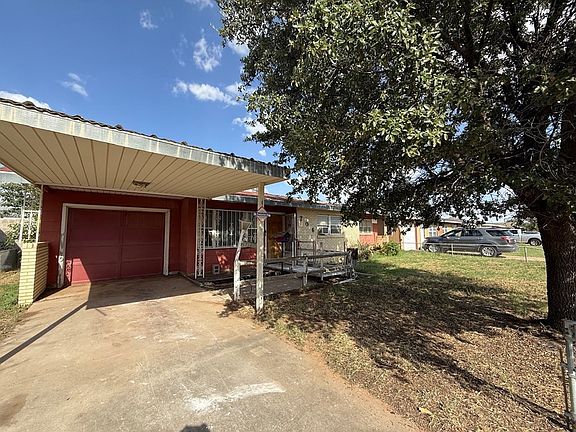 2nd image of 706 Santa Rosa Ave