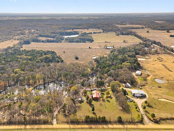 3rd image of 118 Dickey Rd