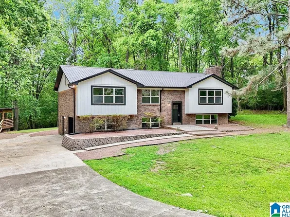 225 7th Ave, Pleasant Grove, AL 35127