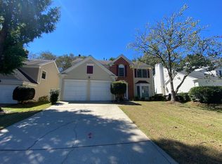 10850 Glenbarr Dr, Johns Creek, GA 30097