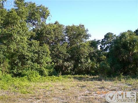 2nd image of 8038 Sherwood Cir