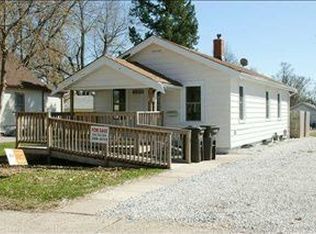 2925 Des Moines St, Des Moines, IA 50317