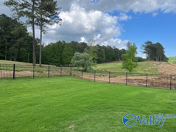 3rd image of 2571 Cherokee Ridge Dr