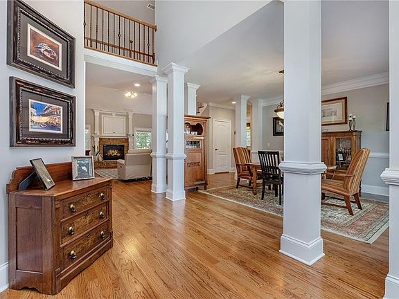 3rd image of 3020 Mulberry Greens Ln
