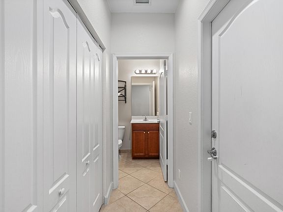 4th image of 9472 SW Merlin Court