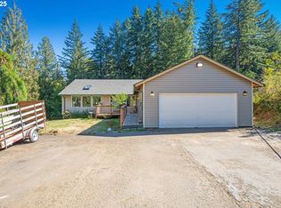 23700 S Woodview Ln, Beavercreek, OR 97004