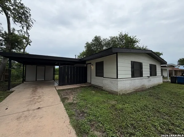 5143 Village Lawn, San Antonio, TX 78218