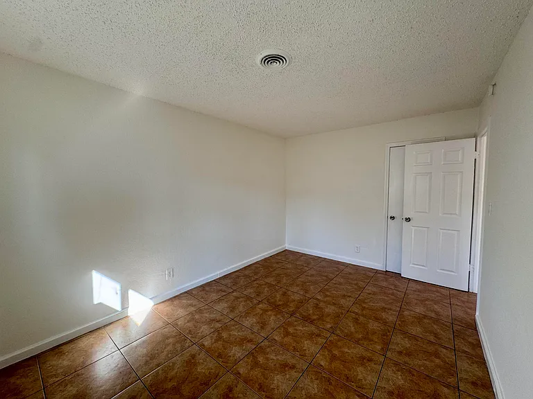 3101 NE 7th Ave #B — Photo 22