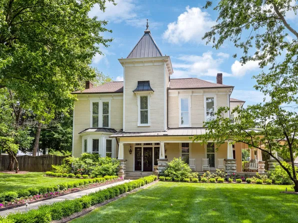 1051 W Main St, Franklin, TN 37064