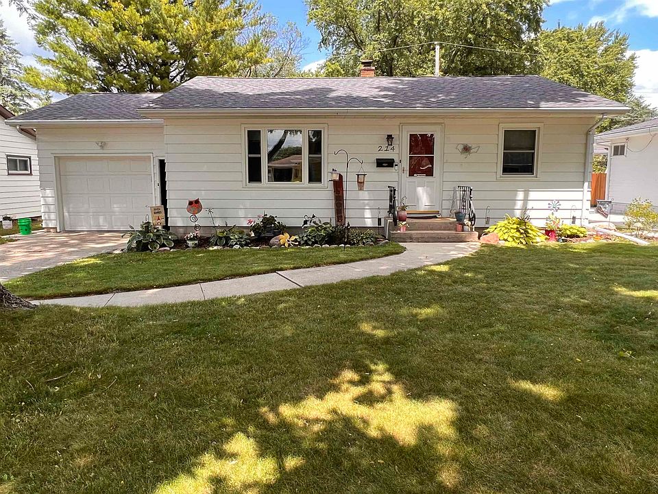 1st image of 214 Francis Ct