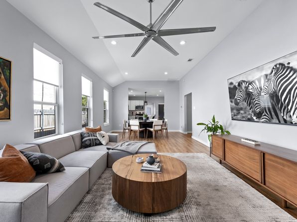 Additional property image - 1004 S Montreal Ave, Dallas, TX 75208