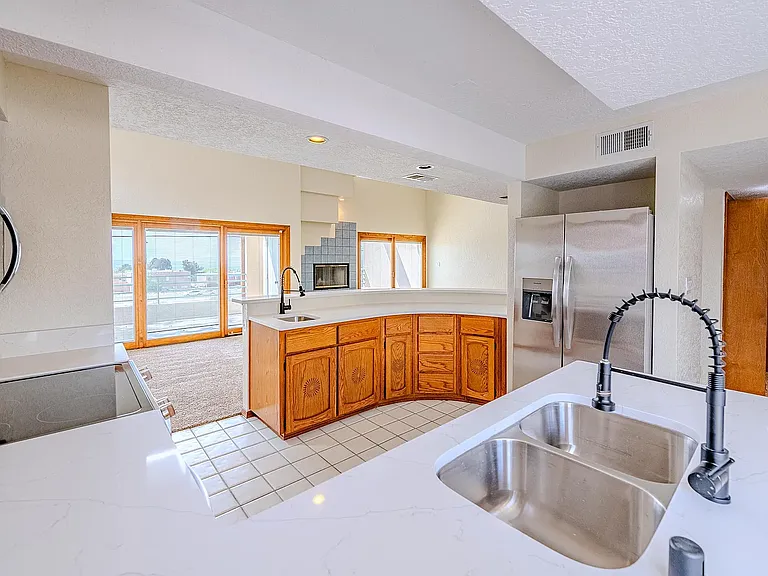 5137 Glenwood Pointe Ln NE #5137 — Photo 20