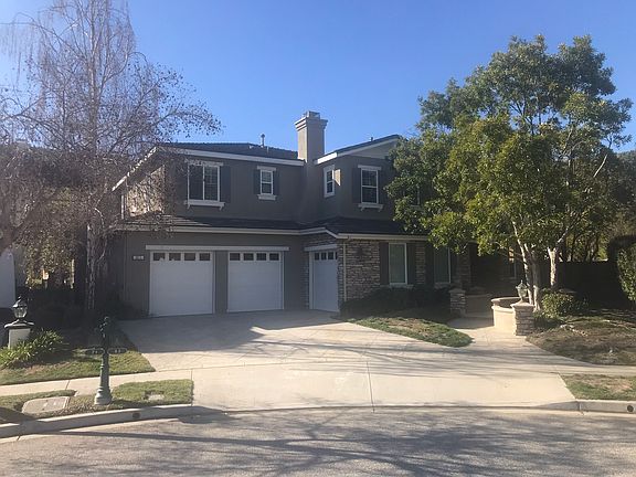 5th image of 83 N Via Los Altos