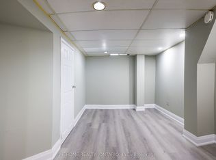 5209 Palomar Cres, Mississauga, ON L5R 2X2