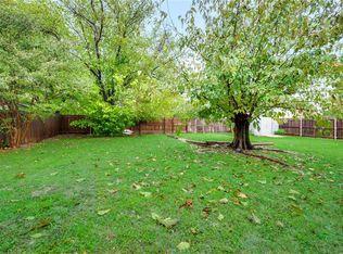 5621 Macneill Dr, Haltom City, TX 76148