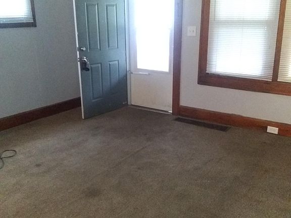 3rd image of 313 N Chester Ave