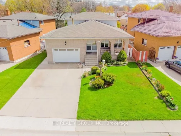 322 Carson Dr, Hamilton, ON L8T 4T9