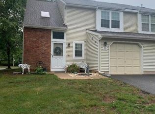 55 Whitby Cir, Somerset, NJ 08873