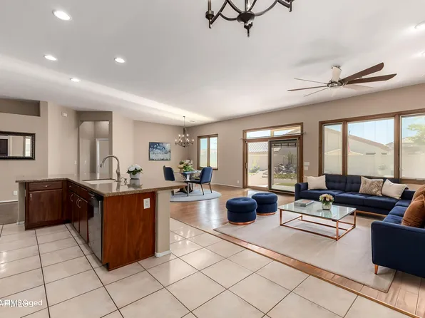 11205 W BERMUDA Drive, Avondale, AZ 85392