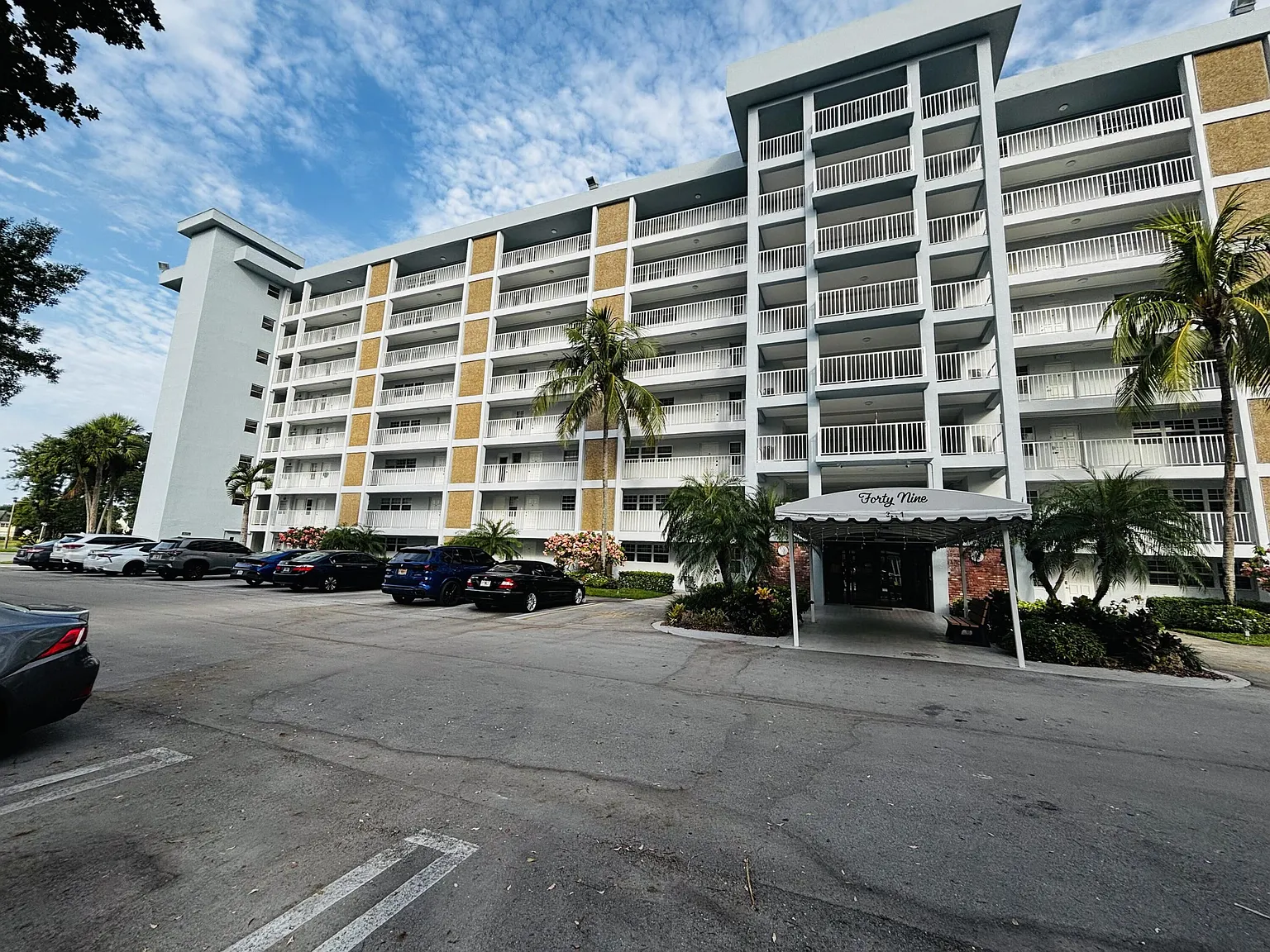 2 bed, 2.0 bath, 1390 sqft, $2,800 — Photo 3