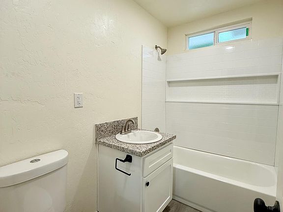 4th image of 9762 S Shaft Ave
