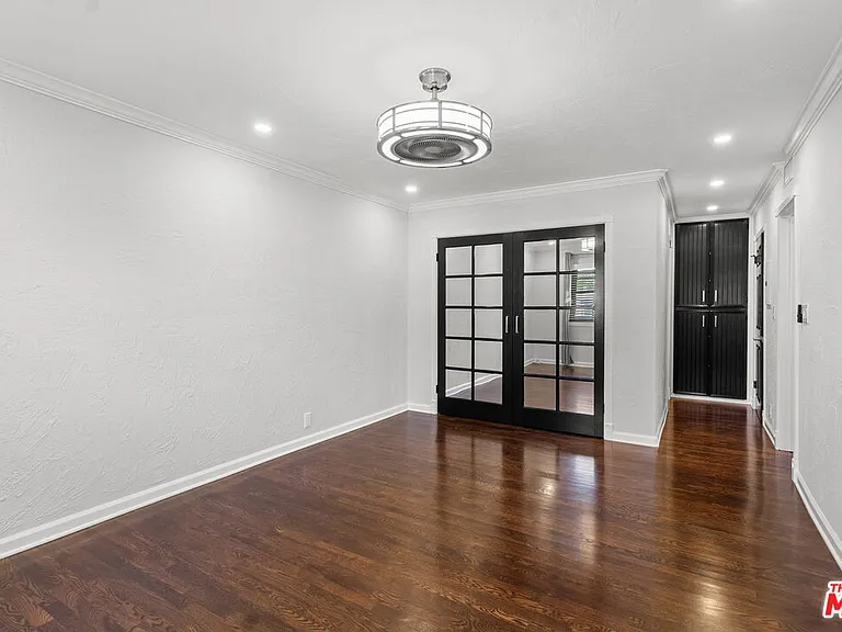 1118 Cardiff Ave #7 — Photo 19