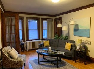 318 Norris Ct APT 6, Madison, WI 53703