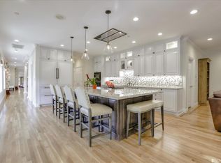 720 Chateau Dr, Hillsborough, CA
